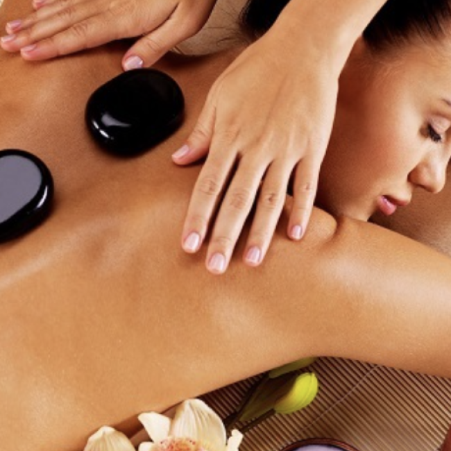 Massage Đá Nóng